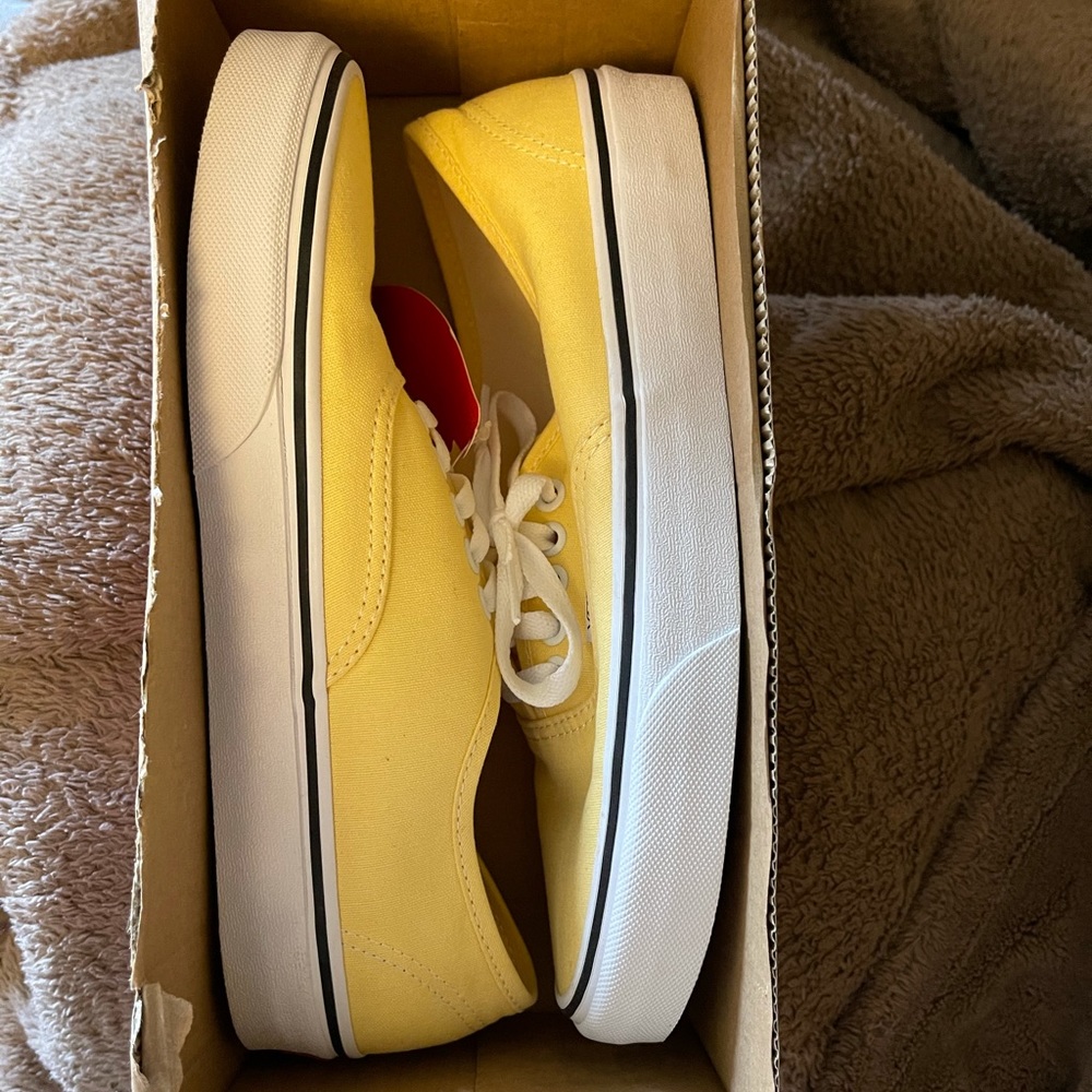 BRAN NEW VANS